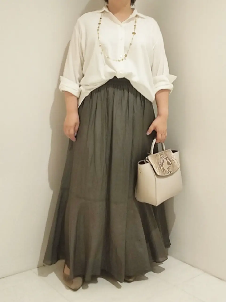 自由区 L 中村 コーディネート画像