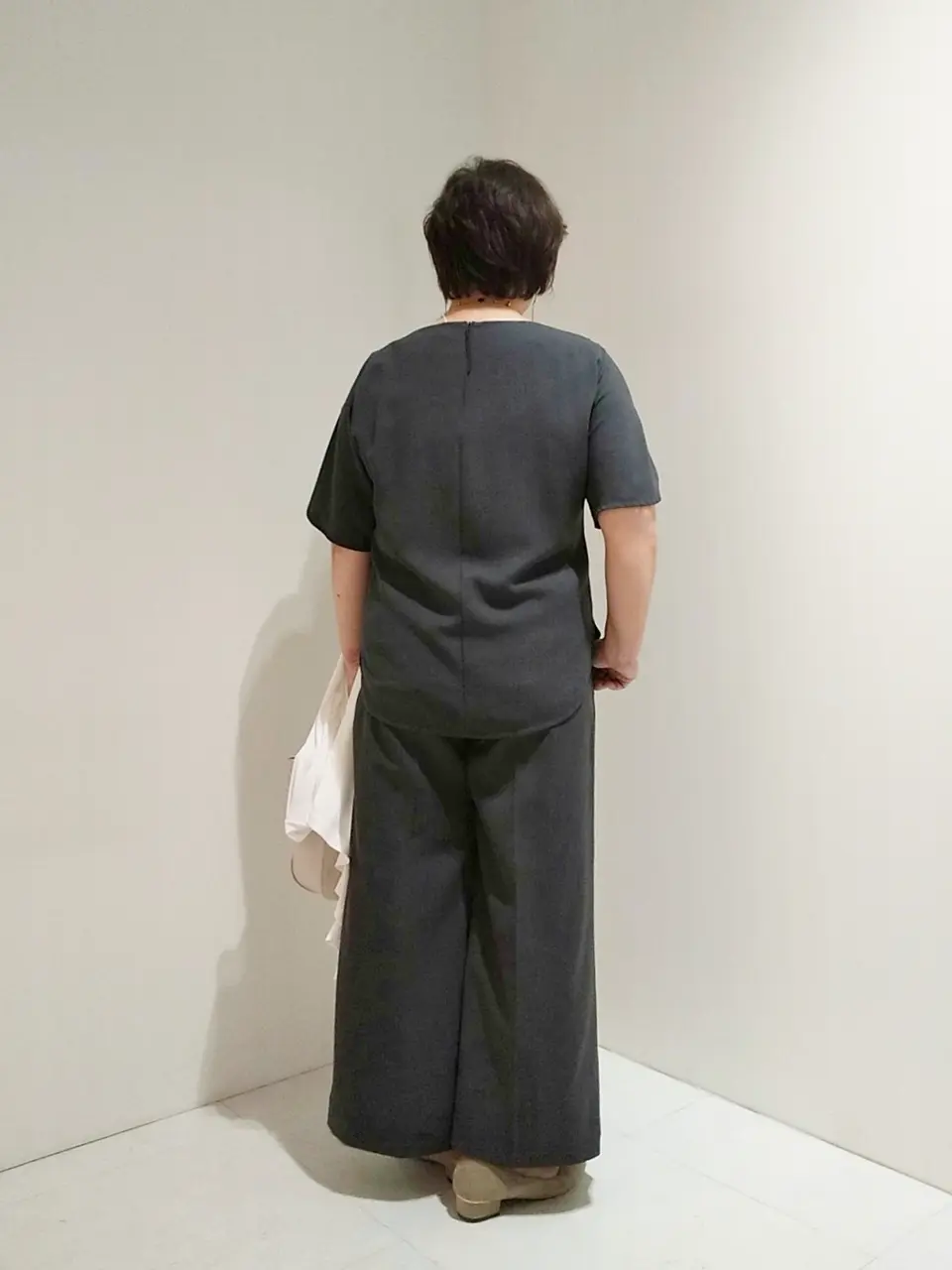 自由区 L 中村 コーディネート画像