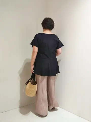 自由区 L 中村 コーディネート画像