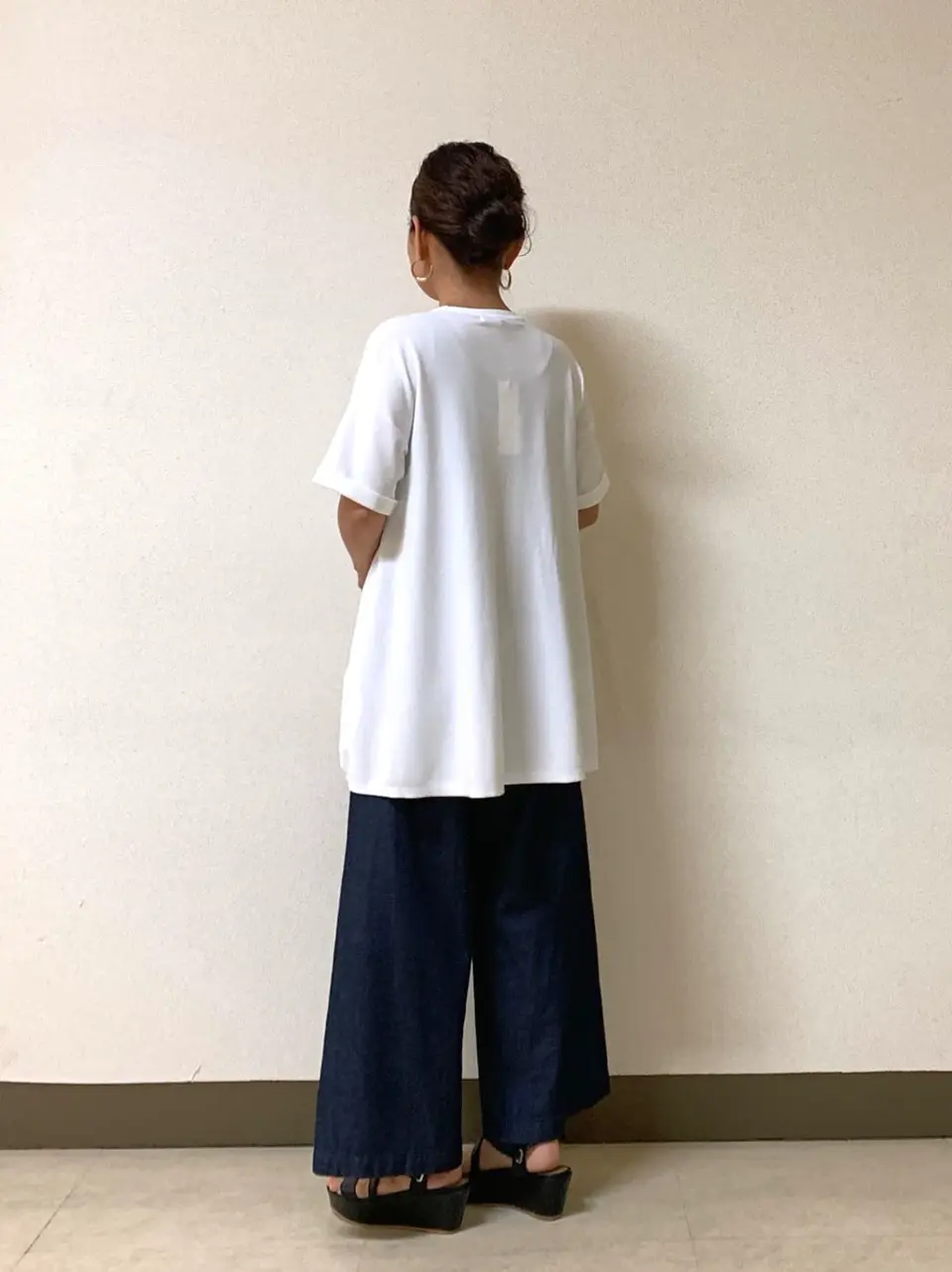 自由区 L 坂本 コーディネート画像