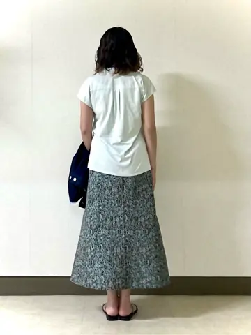 自由区 L 土居 コーディネート画像