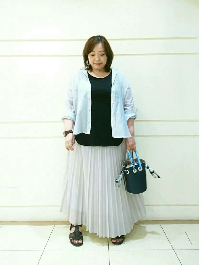 自由区 L 藤原 コーディネート画像