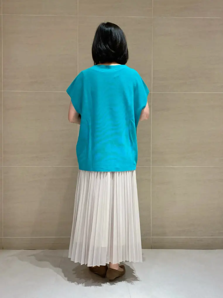 自由区 L 中島 コーディネート画像