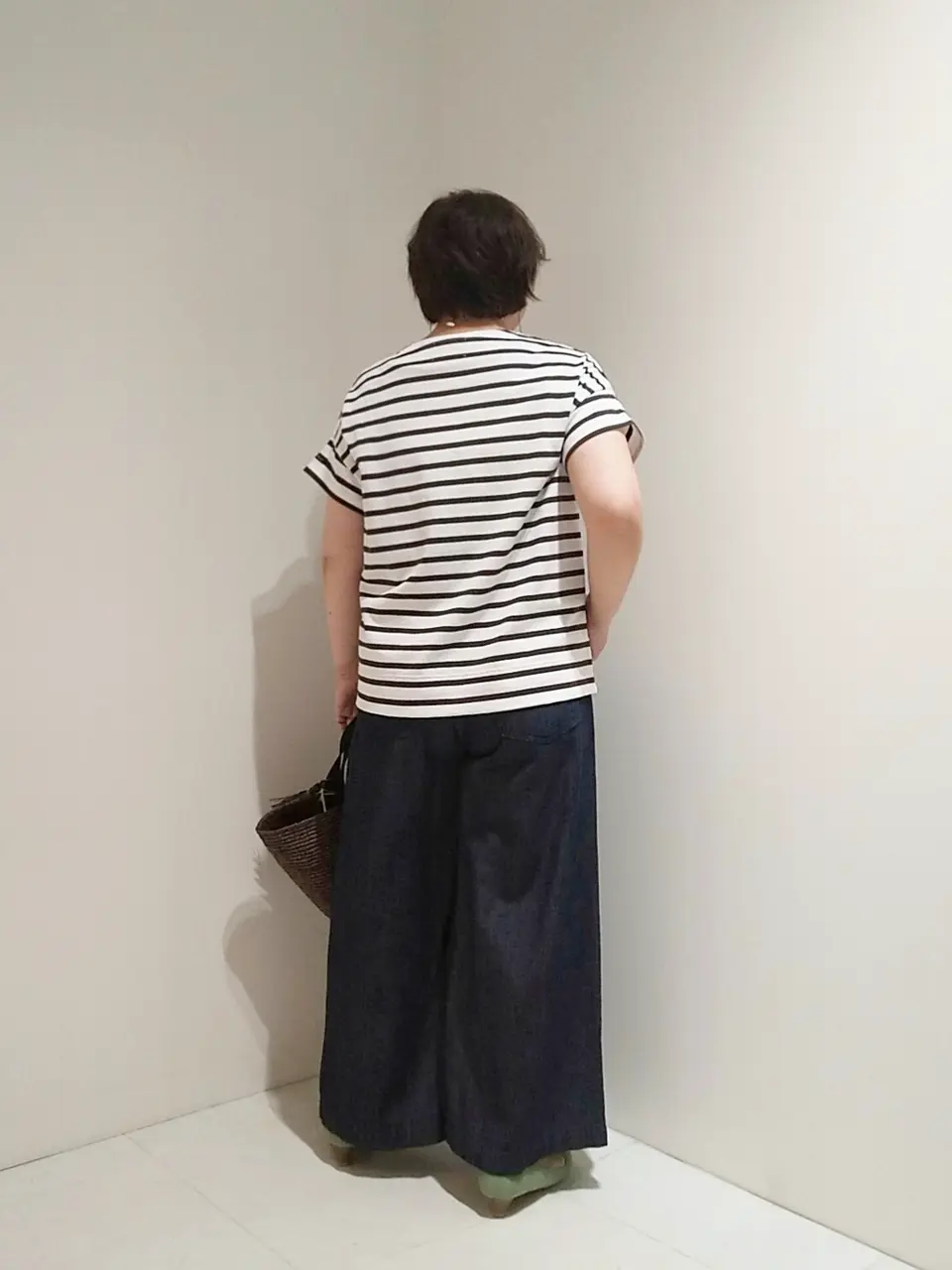 自由区 L 中村 コーディネート画像