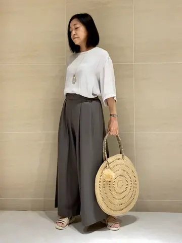 自由区 L 中島 コーディネート画像