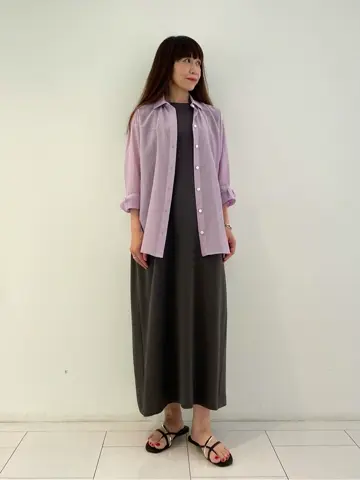 自由区 L スタッフ コーディネート画像