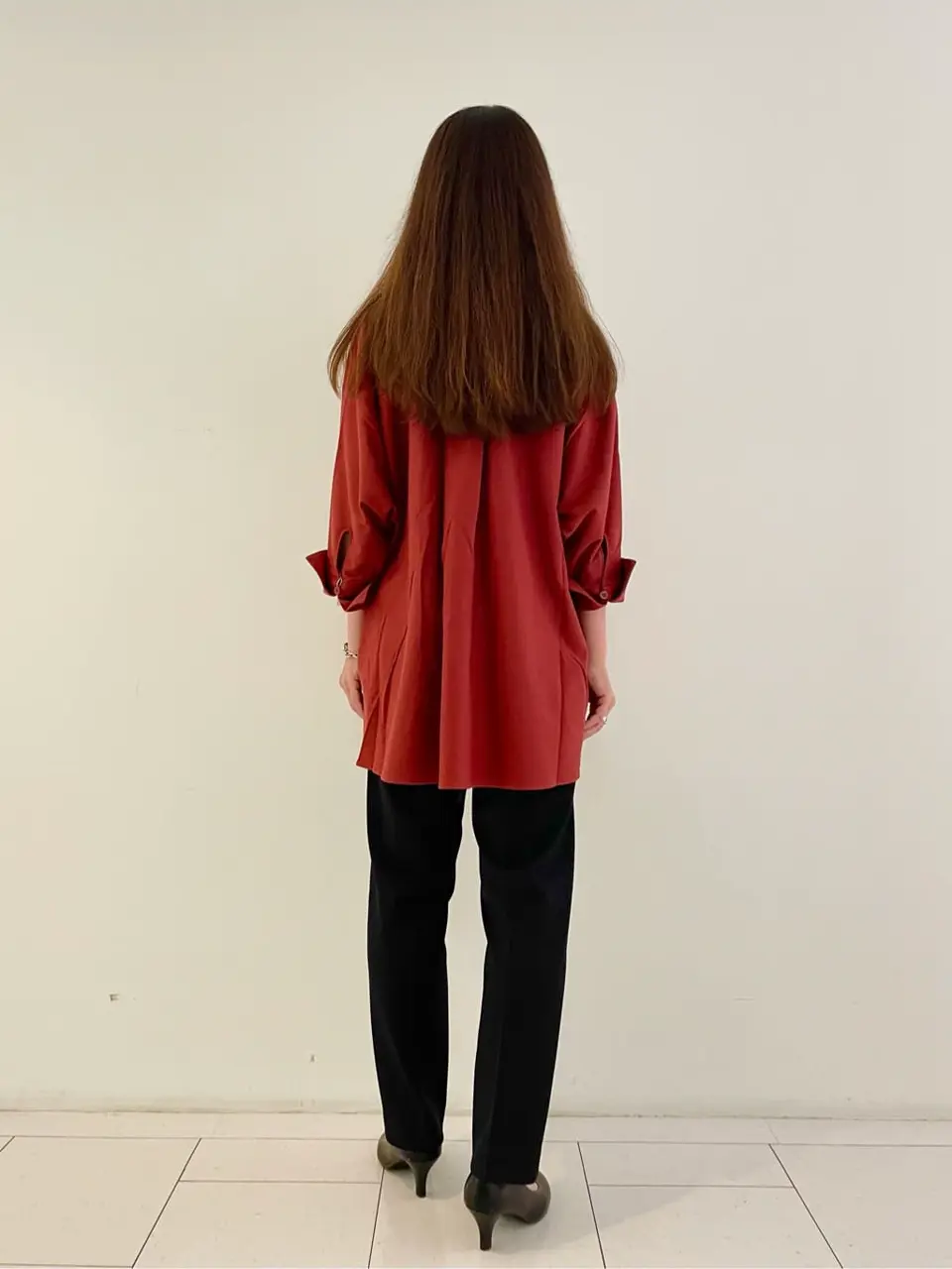 自由区 L スタッフ コーディネート画像