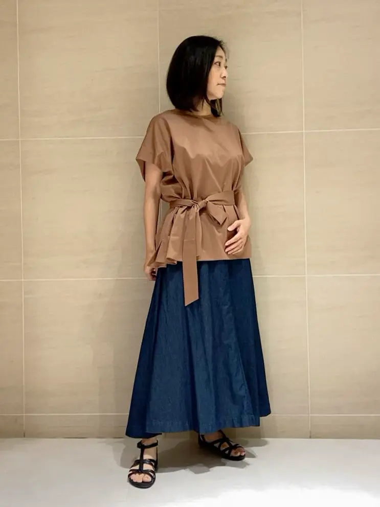 自由区 L 中島 コーディネート画像