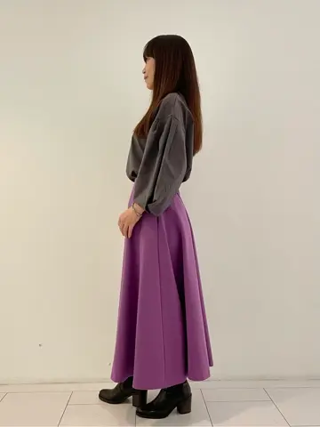 自由区 L スタッフ コーディネート画像