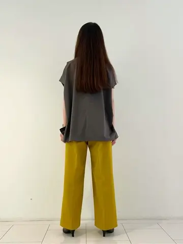 自由区 L スタッフ コーディネート画像