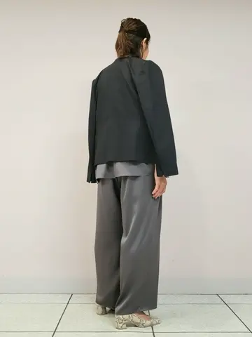 自由区 L 山崎 コーディネート画像