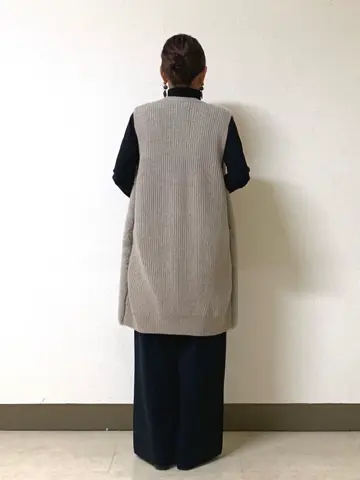 自由区 L 坂本 コーディネート画像