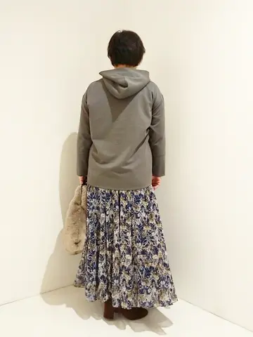 自由区 L 中村 コーディネート画像