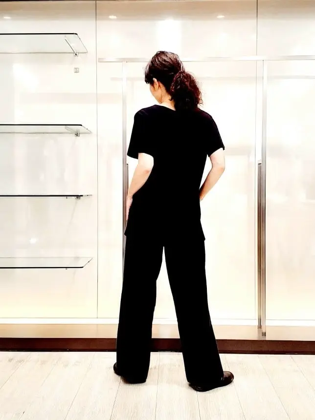 自由区 L 廣本 コーディネート画像