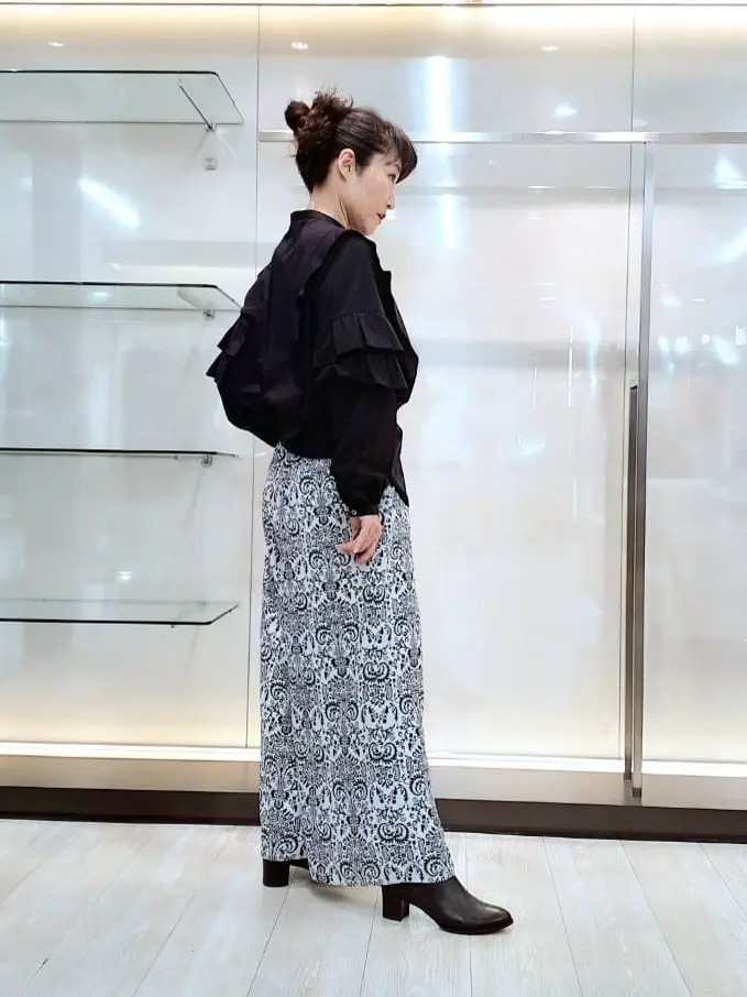 自由区 L 廣本 コーディネート画像