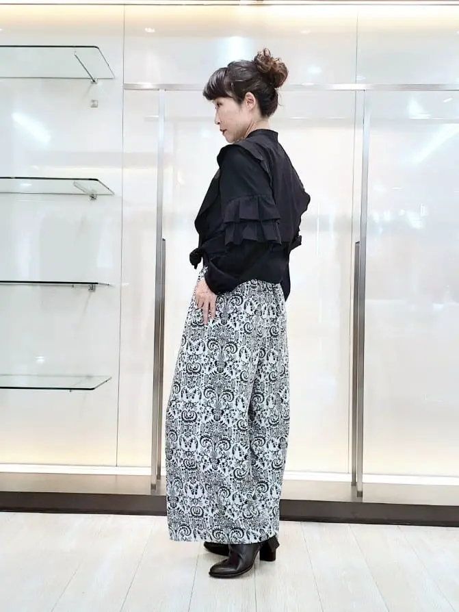 自由区 L 廣本 コーディネート画像