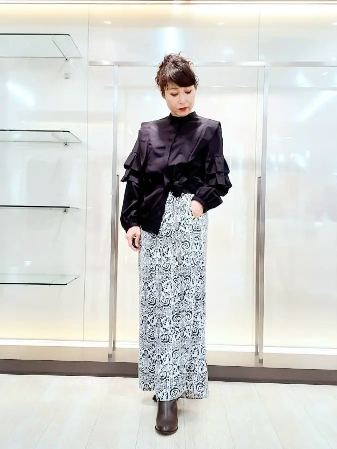 自由区 L 廣本 コーディネート画像