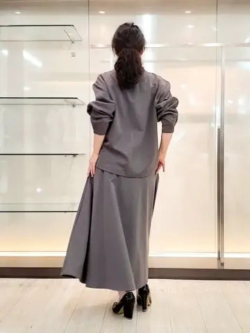 自由区 L 廣本 コーディネート画像