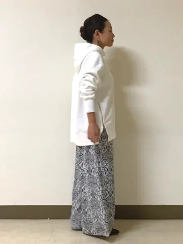 自由区 L 坂本 コーディネート画像