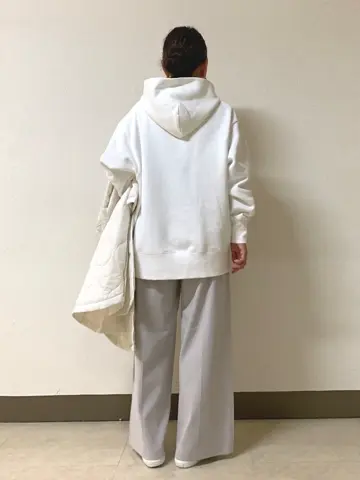 自由区 L 坂本 コーディネート画像