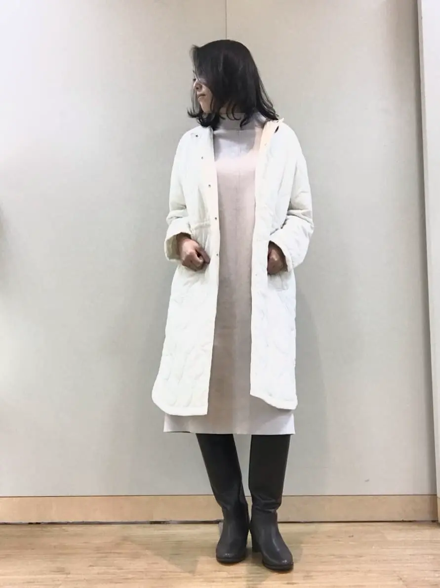 自由区 L スタッフ コーディネート画像