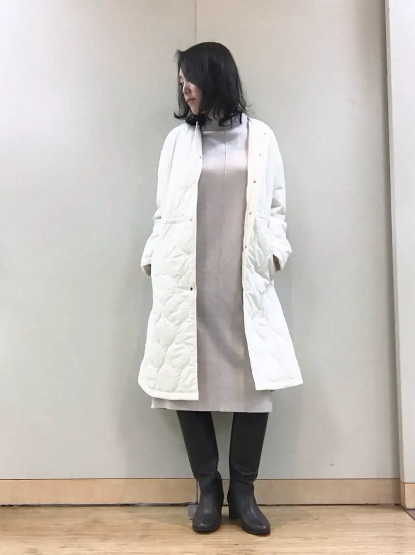 自由区 L スタッフ コーディネート画像