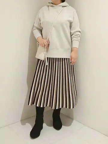 自由区 L 中村 コーディネート画像