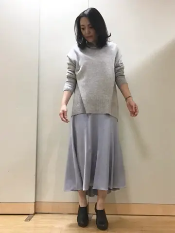 自由区 L スタッフ コーディネート画像