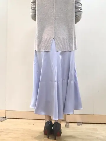 自由区 L スタッフ コーディネート画像