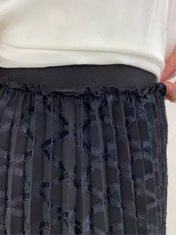 自由区 L 中島 コーディネート画像