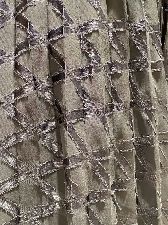 自由区 L 中島 コーディネート画像