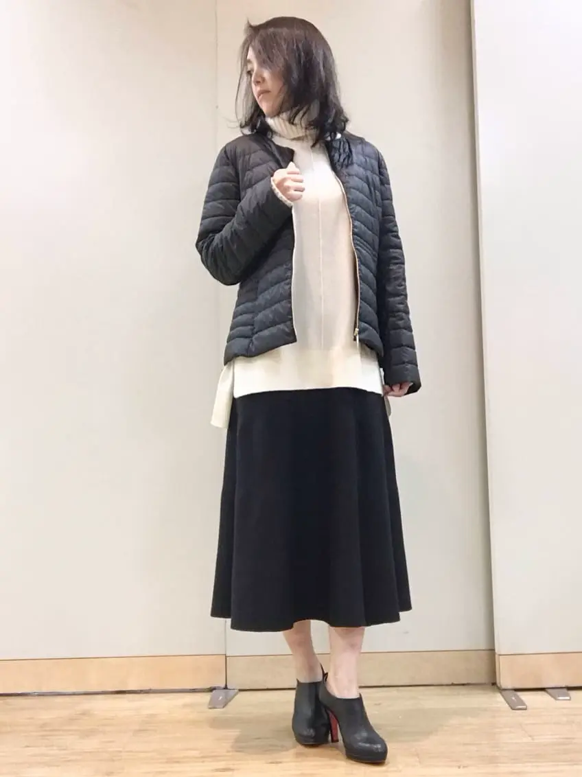 自由区 L スタッフ コーディネート画像