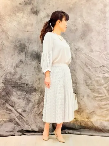 自由区 L 廣本 コーディネート画像