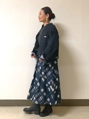 自由区 L 坂本 コーディネート画像