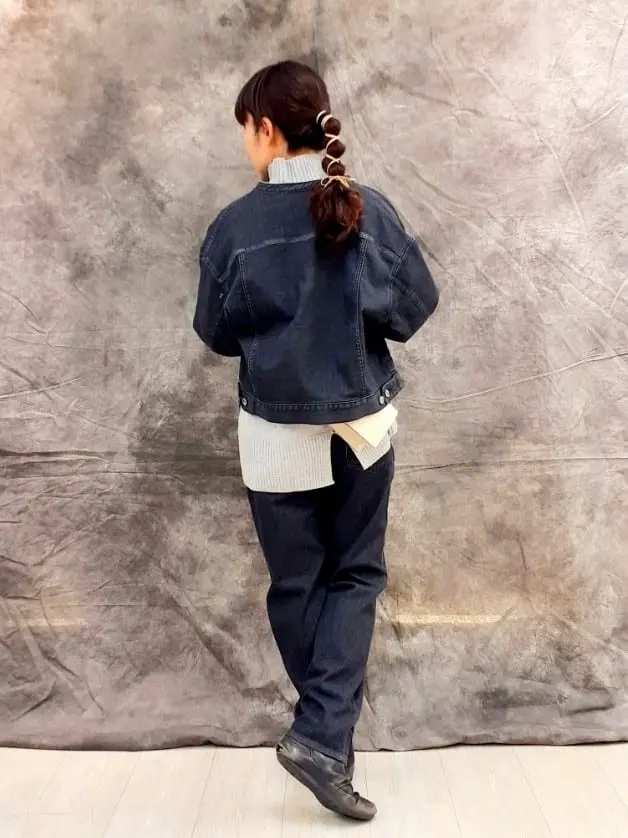 自由区 L 廣本 コーディネート画像