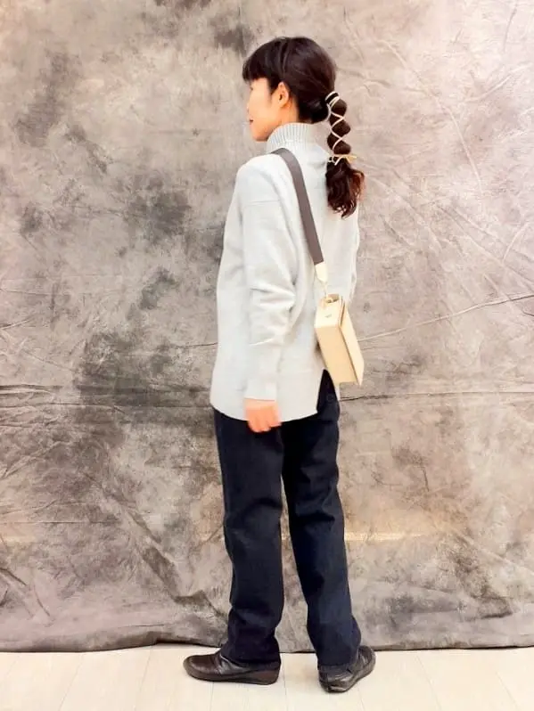 自由区 L 廣本 コーディネート画像