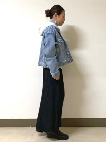 自由区 L 坂本 コーディネート画像