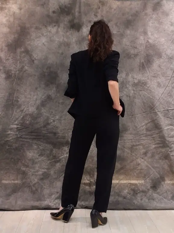 自由区 L 廣本 コーディネート画像