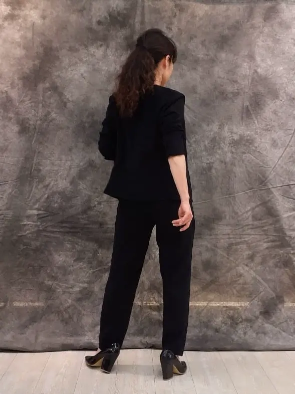 自由区 L 廣本 コーディネート画像