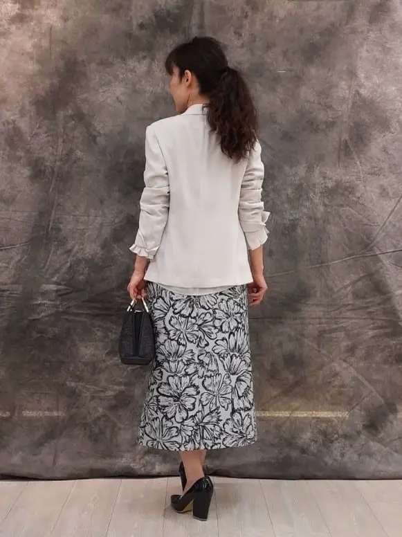 自由区 L 廣本 コーディネート画像