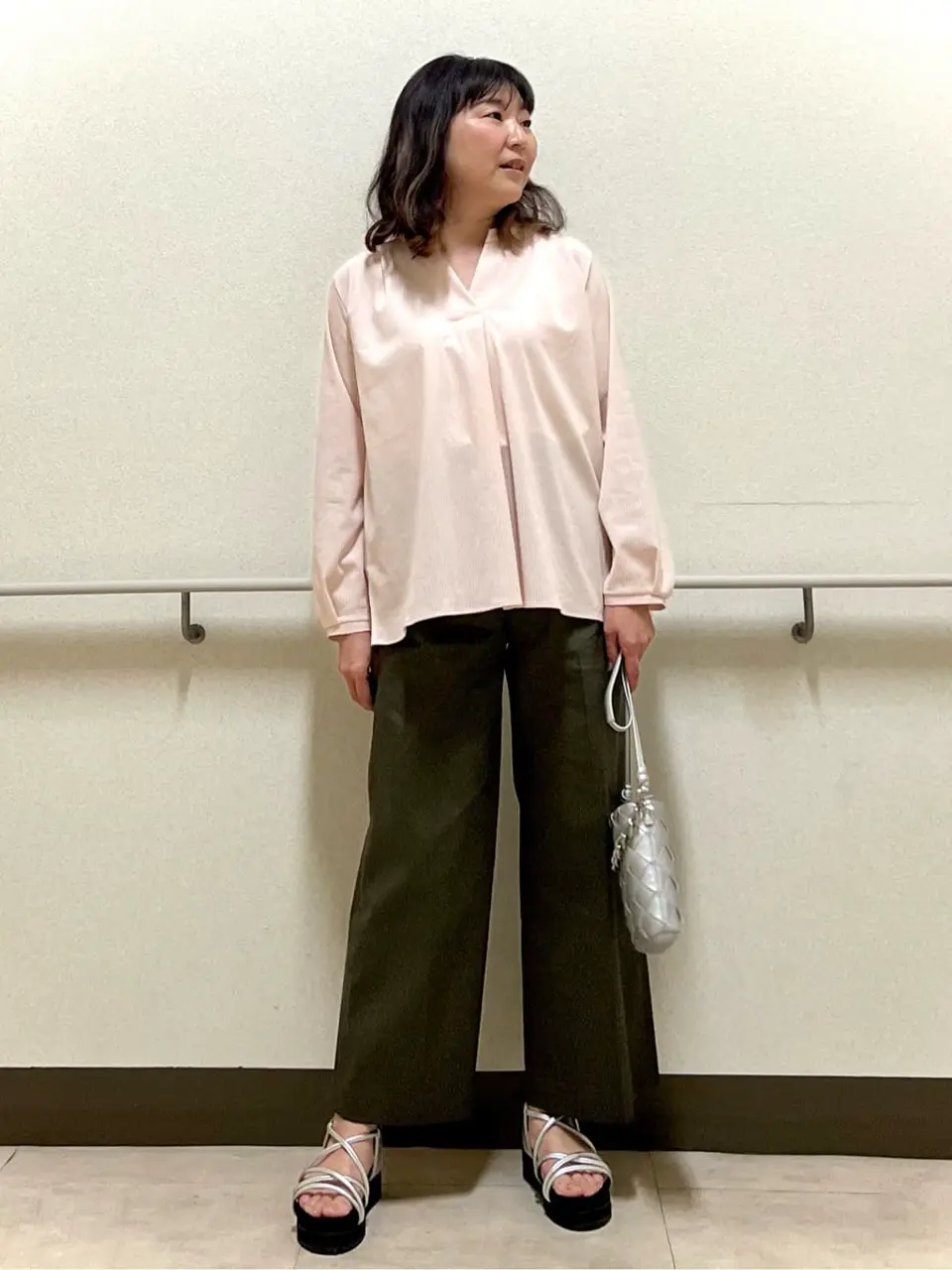 自由区 L 土居 コーディネート画像