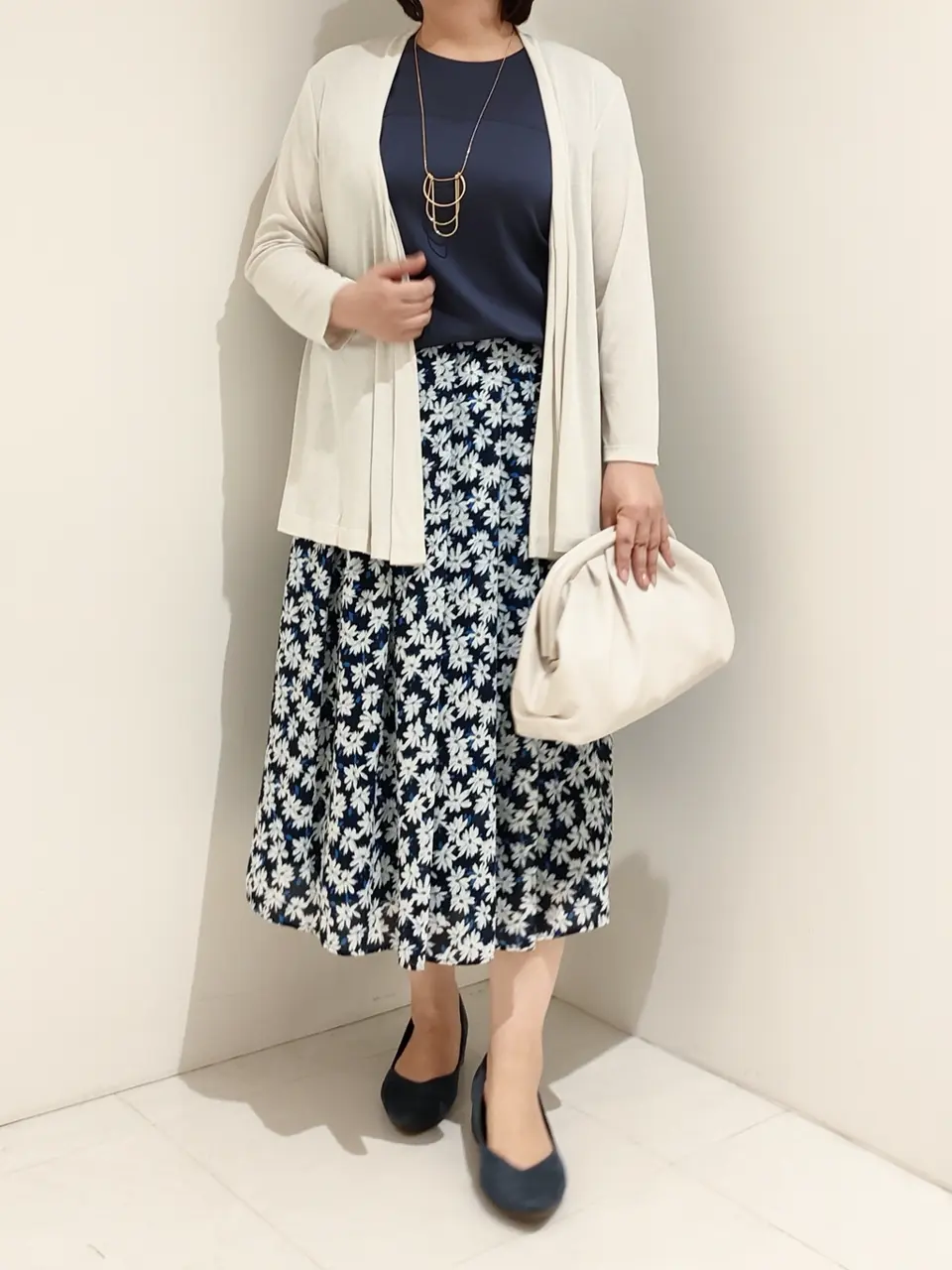 自由区 L 中村 コーディネート画像