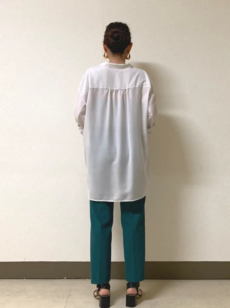 自由区 L 坂本 コーディネート画像