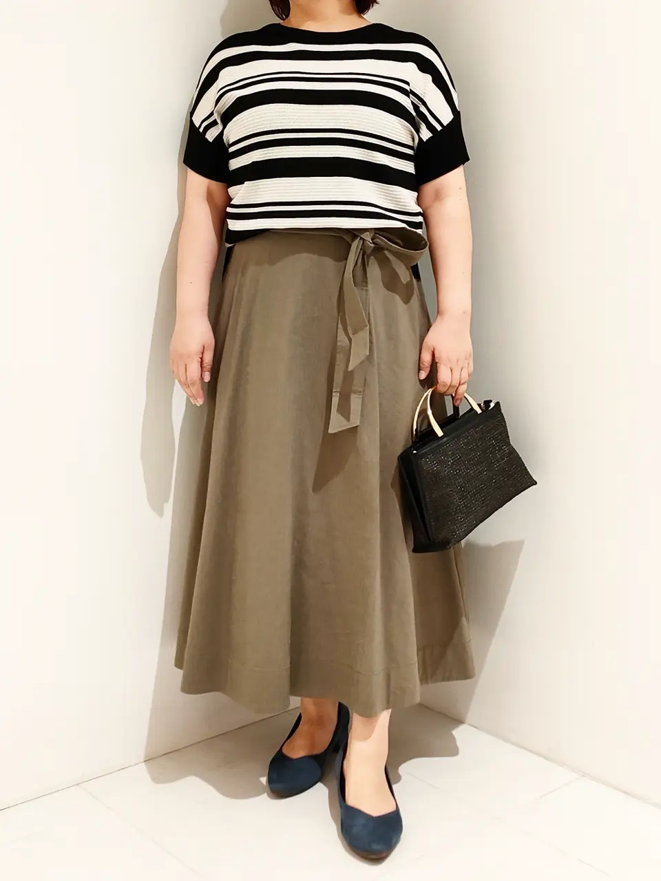 自由区 L 中村 コーディネート画像