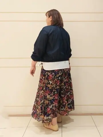 自由区 L 藤原 コーディネート画像