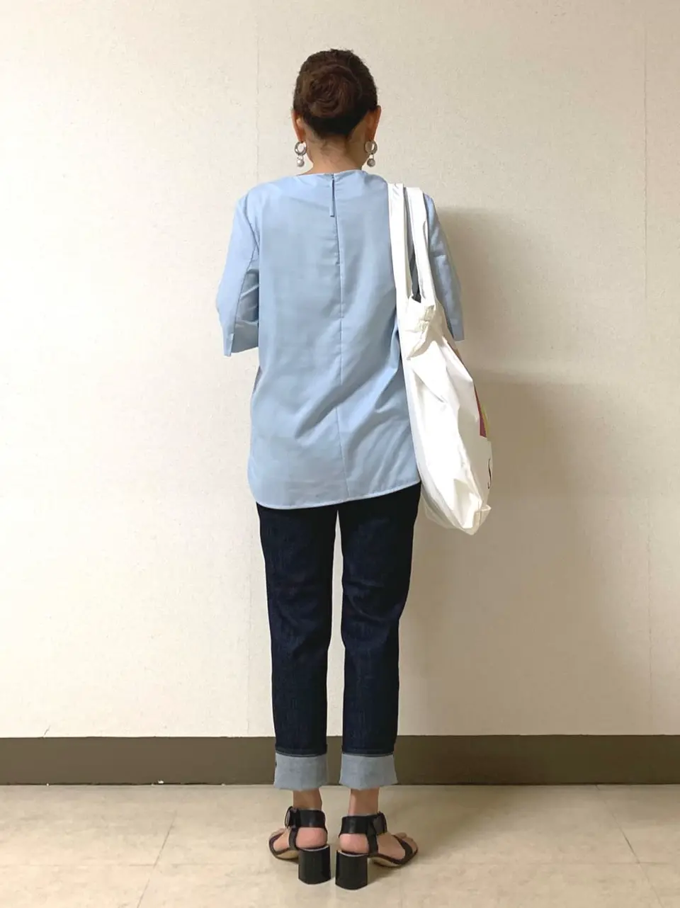 自由区 L 坂本 コーディネート画像