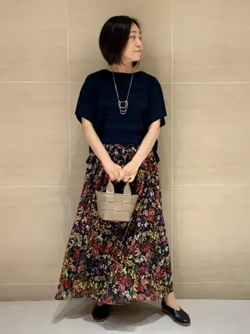 自由区 L 中島 コーディネート画像