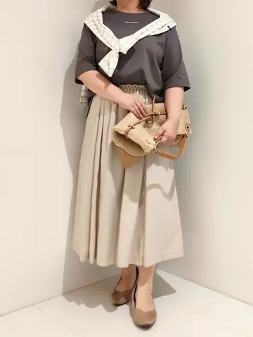 自由区 L 中村 コーディネート画像