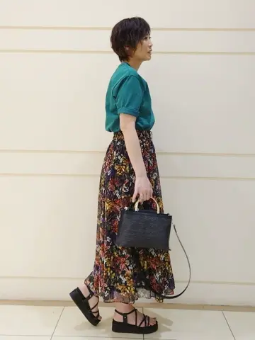 自由区 L maruri コーディネート画像