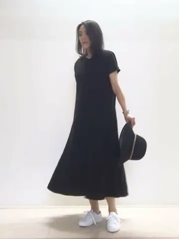 自由区 L スタッフ コーディネート画像